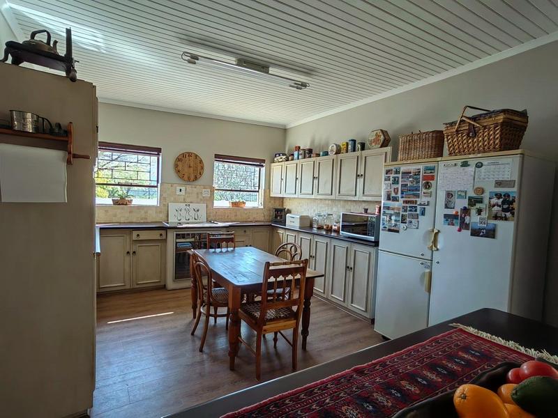 5 Bedroom Property for Sale in Prince Alfred Hamlet Western Cape